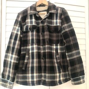 AE plaid Sherpa lined jacket L